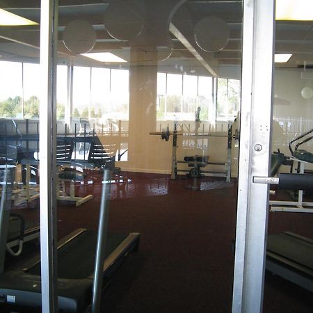Howard Johnson By Wyndham Saint Joseph Benton Harbor Facilidades foto