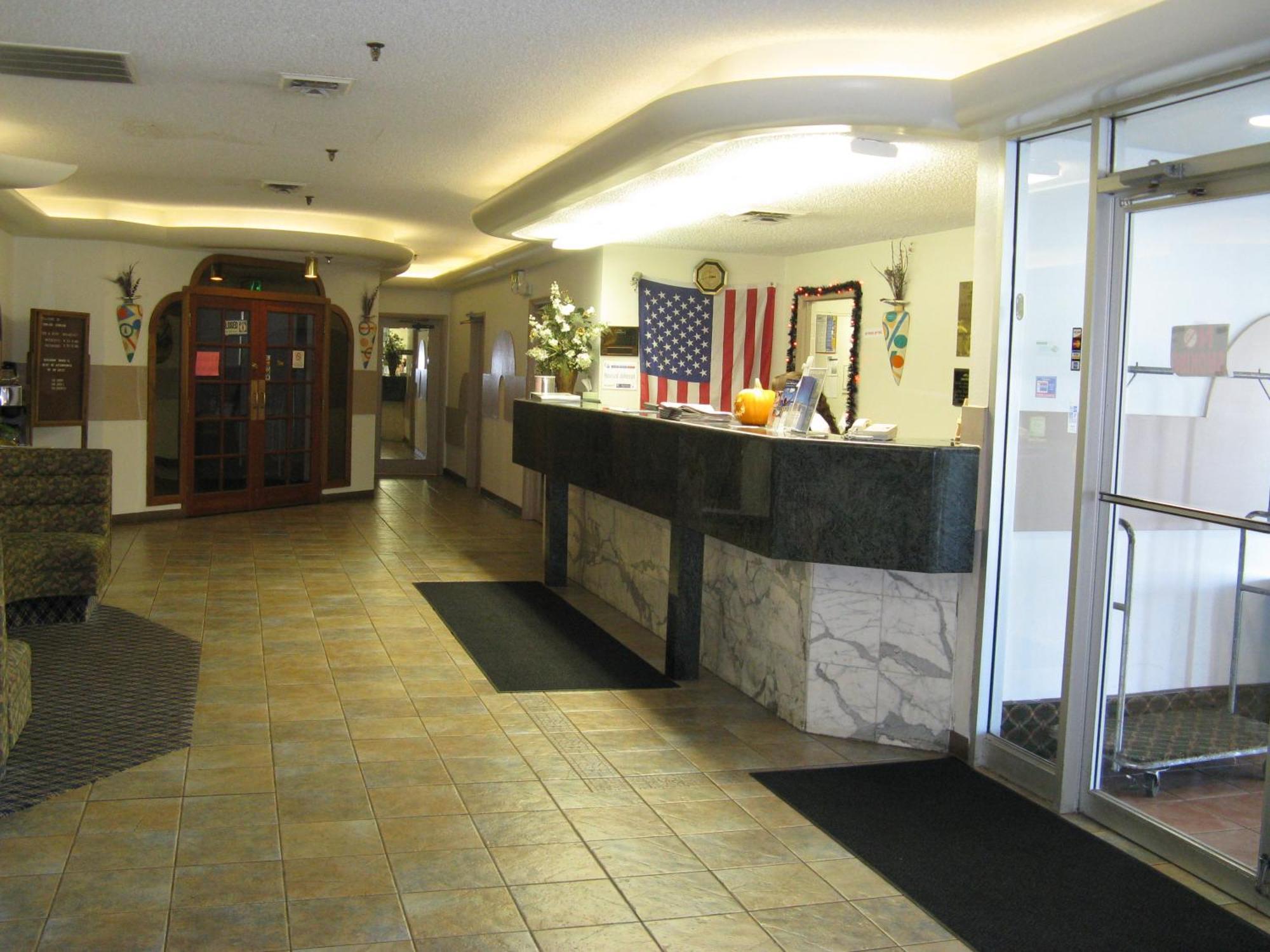 Howard Johnson By Wyndham Saint Joseph Benton Harbor Exterior foto